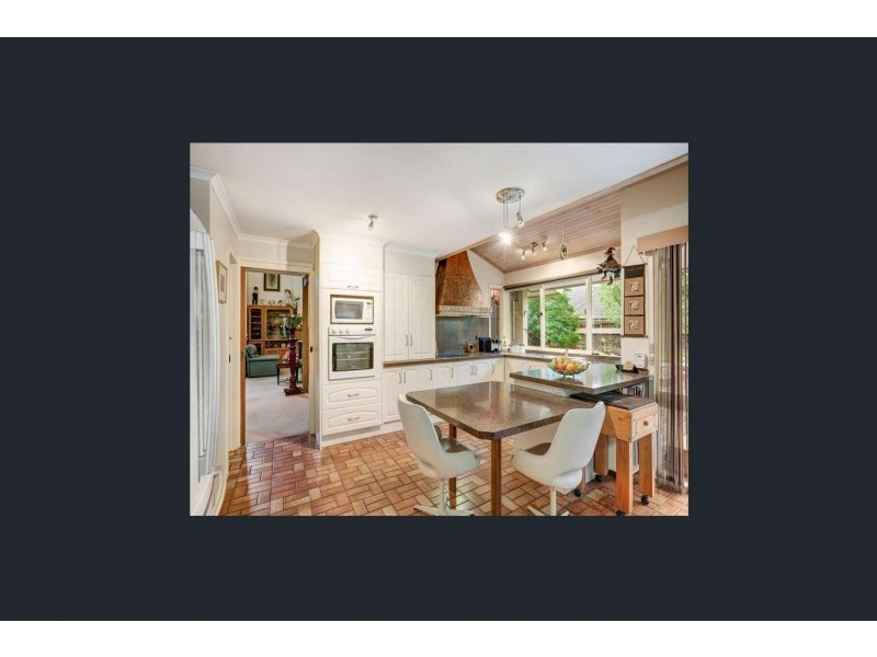 8 Malei Court, Templestowe VIC 3106