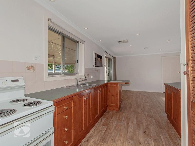 2 Dillon Street, Redwood Park SA 5097