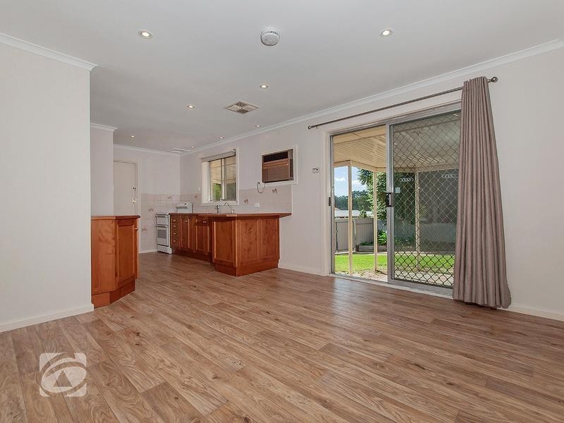 2 Dillon Street, Redwood Park SA 5097