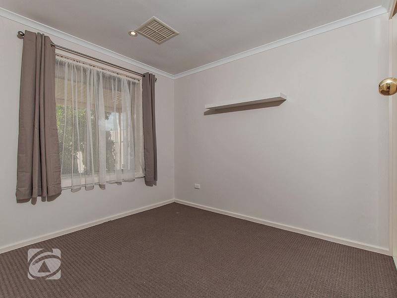 2 Dillon Street, Redwood Park SA 5097