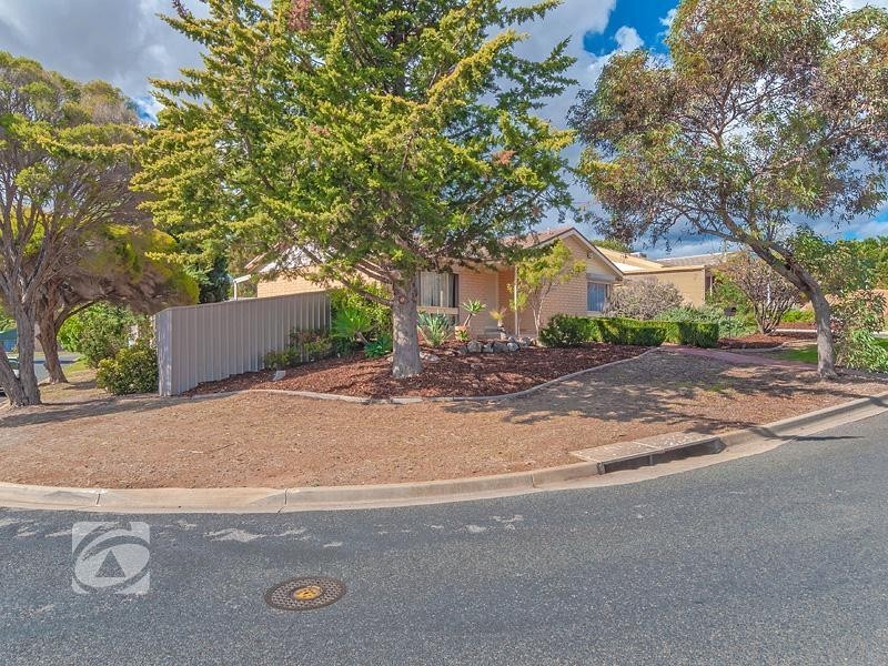 2 Dillon Street, Redwood Park SA 5097