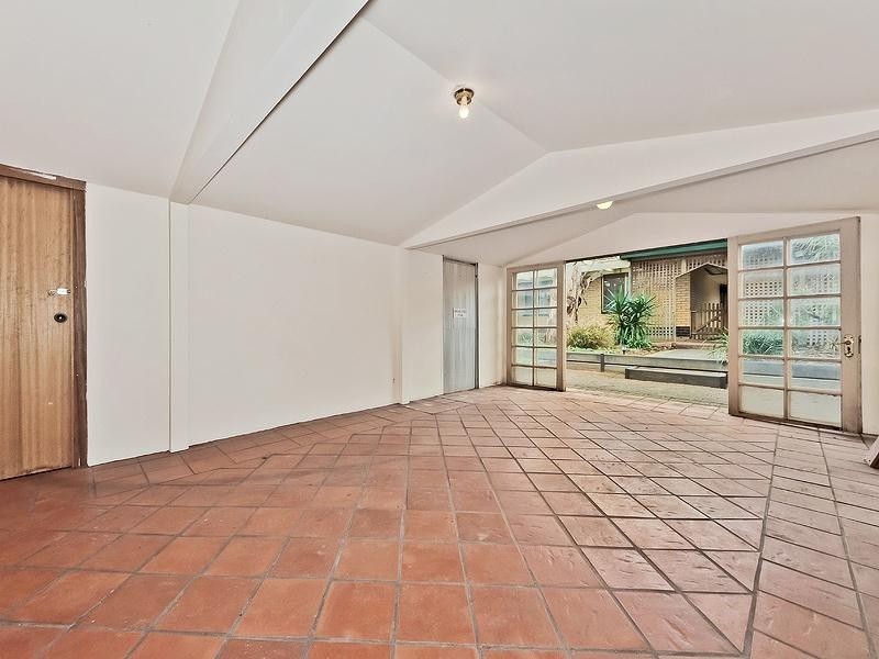 24 Sherwood Drive, Redwood Park SA 5097