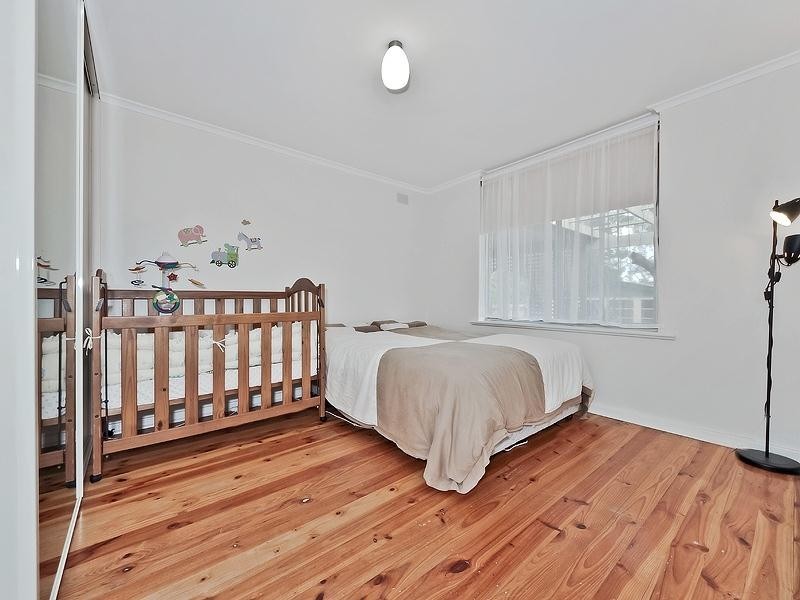 24 Sherwood Drive, Redwood Park SA 5097