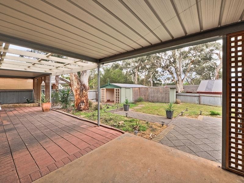 24 Sherwood Drive, Redwood Park SA 5097