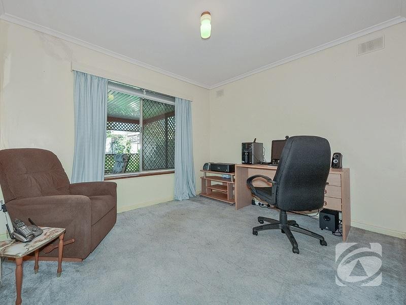 6 Lynton Street, Salisbury East SA 5109