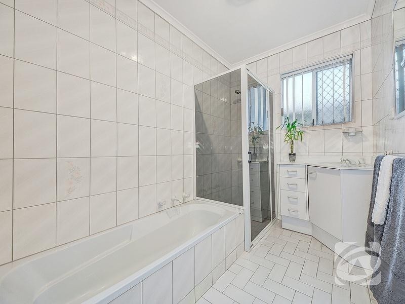 6 Lynton Street, Salisbury East SA 5109