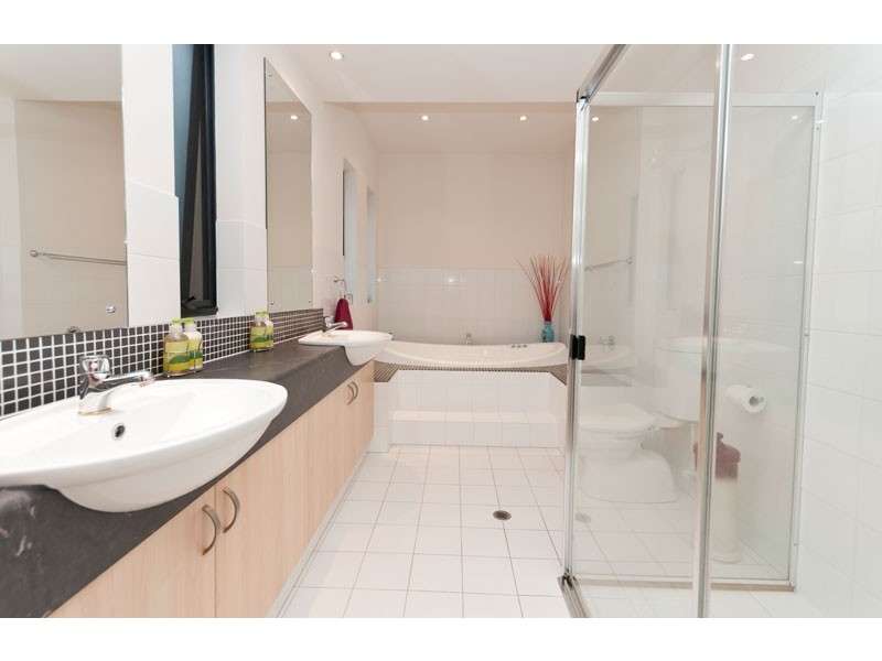 18 Braeburn Drive, Golden Grove SA 5125