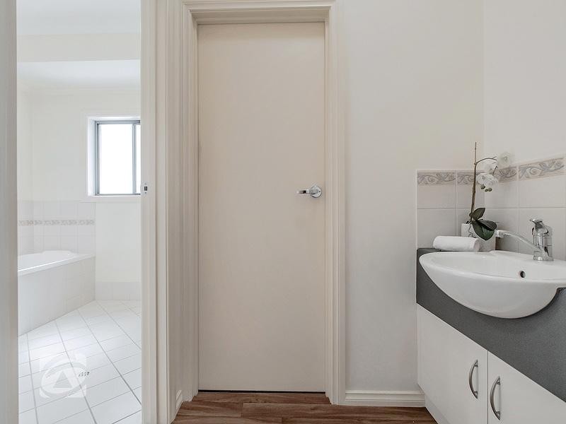 155 Nelson Road, Para Vista SA 5093