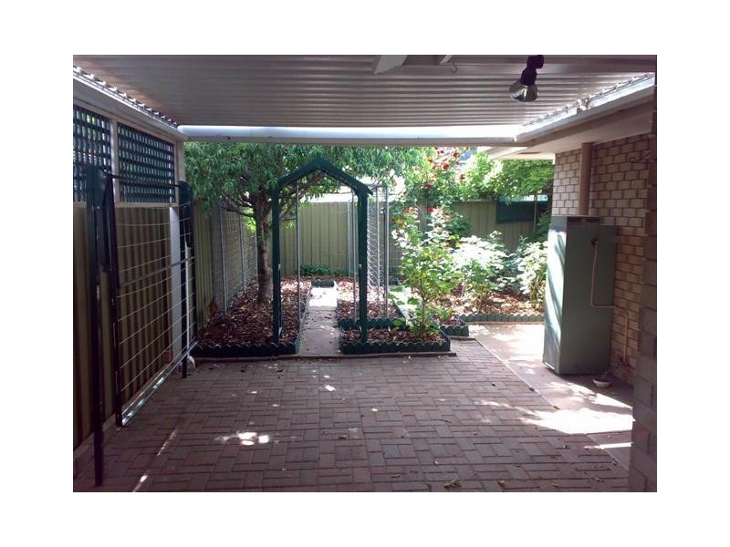 2/23 Riddell Road, Holden Hill SA 5088