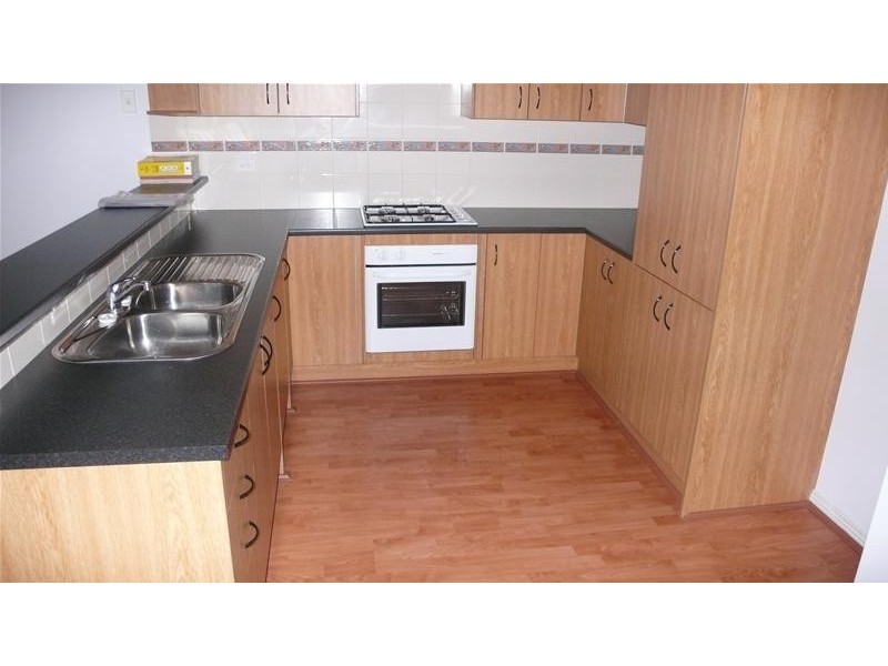 3 Poplar Crescent, Mawson Lakes SA 5095