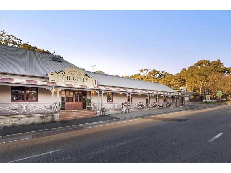 4 Carmel Avenue, Vista SA 5091