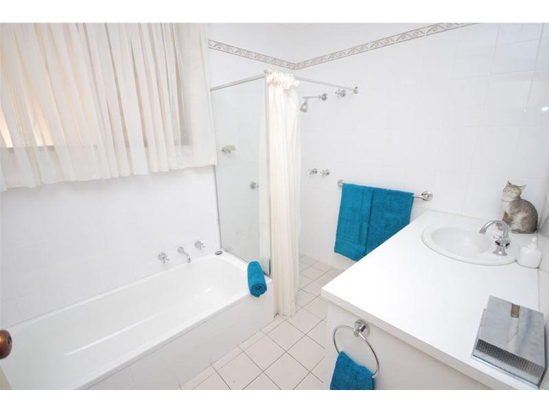 1/12 Metcalfe Avenue, Modbury Heights SA 5092