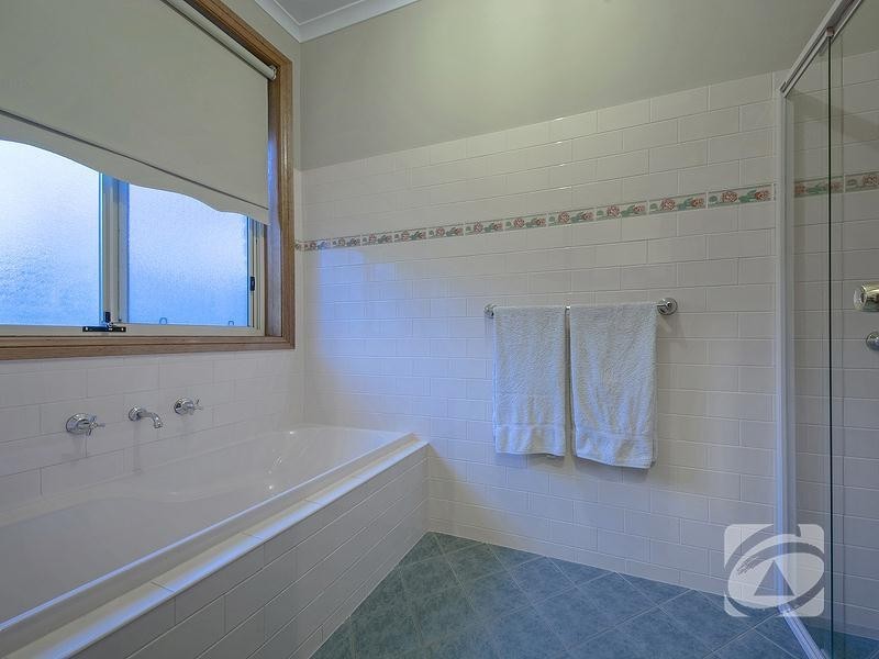 27 Scott Road, Kersbrook SA 5231