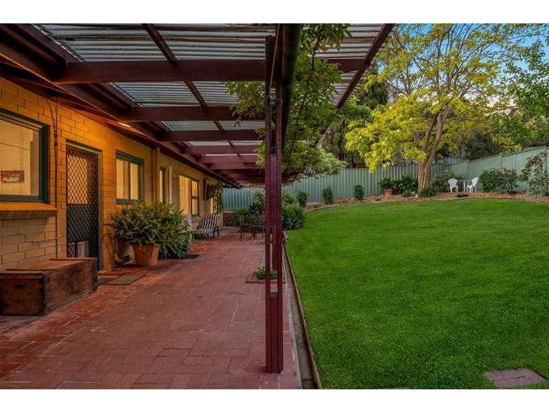 7 Condada Drive, Banksia Park SA 5091