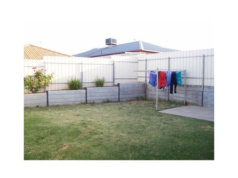 8 Raunsley Circuit, Greenwith SA 5125