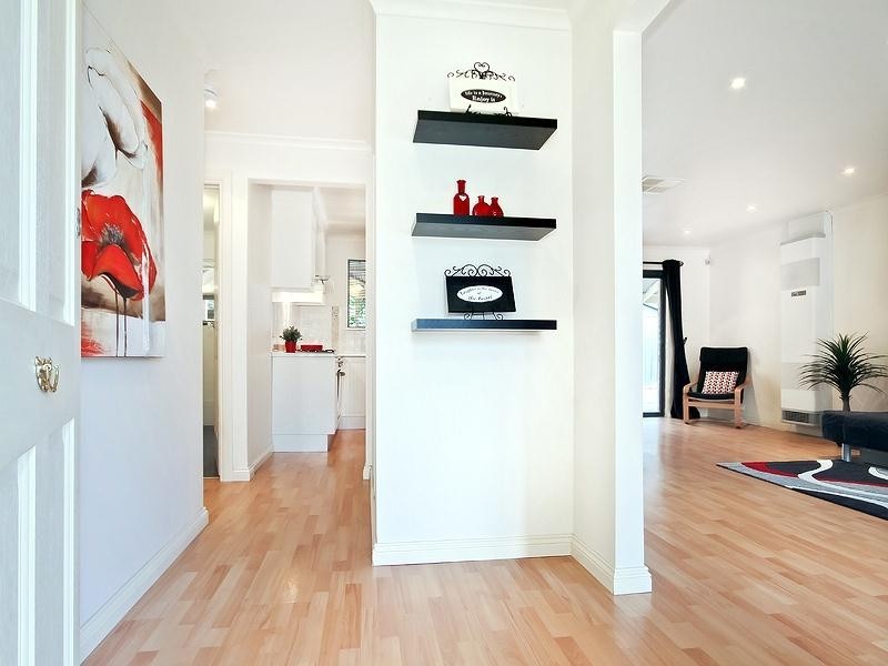 5 Allchurch Avenue, Redwood Park SA 5097