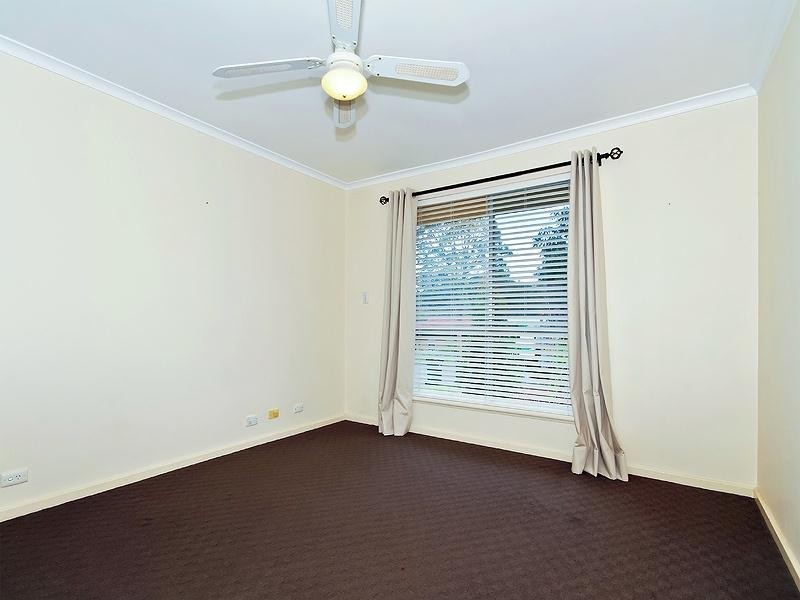 5 Allchurch Avenue, Redwood Park SA 5097