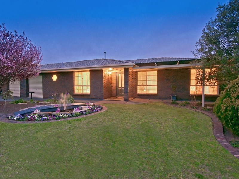 15 Summer Hill Court, Wynn Vale SA 5127