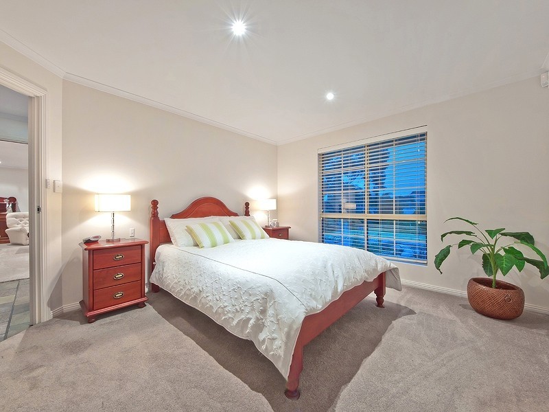 15 Summer Hill Court, Wynn Vale SA 5127