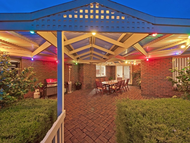 15 Summer Hill Court, Wynn Vale SA 5127