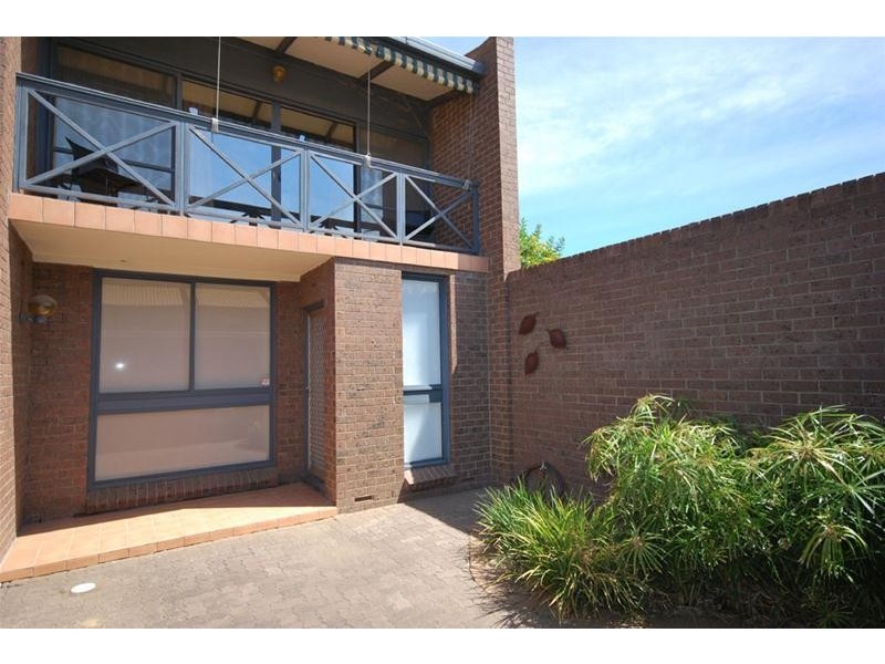 9 Barton Place, North Adelaide SA 5006