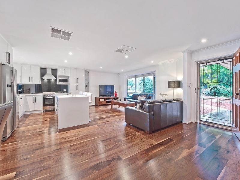 16 Thiele Court, Golden Grove SA 5125