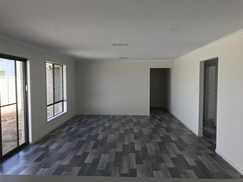 2 Bui Street, Salisbury Downs SA 5108