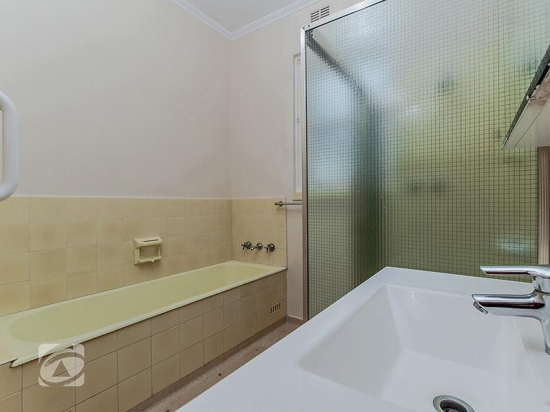 204 Hancock Road, Ridgehaven SA 5097