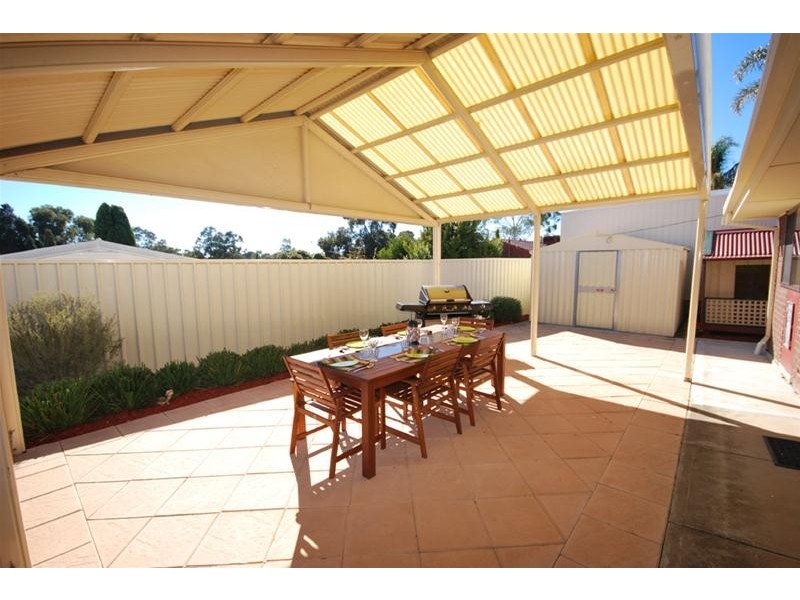 20 Hartog Street, Fairview Park SA 5126