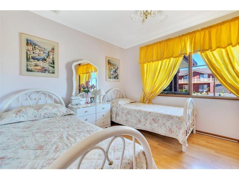 2 Sunny Place, Wynn Vale SA 5127