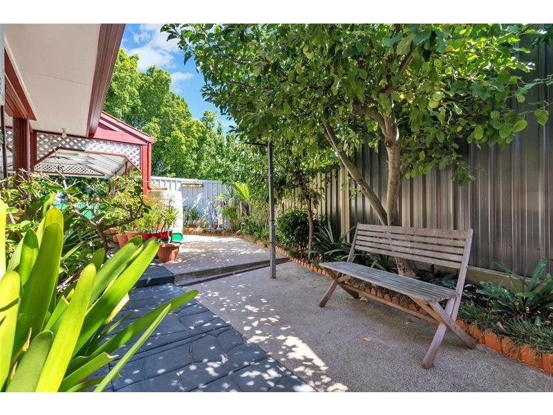 2 Sunny Place, Wynn Vale SA 5127