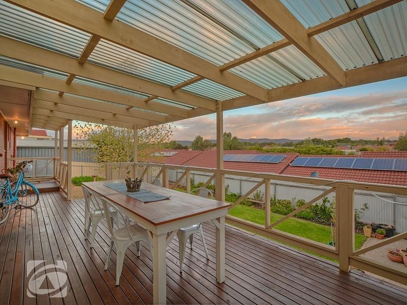 5 Dargie Avenue, Hope Valley SA 5090