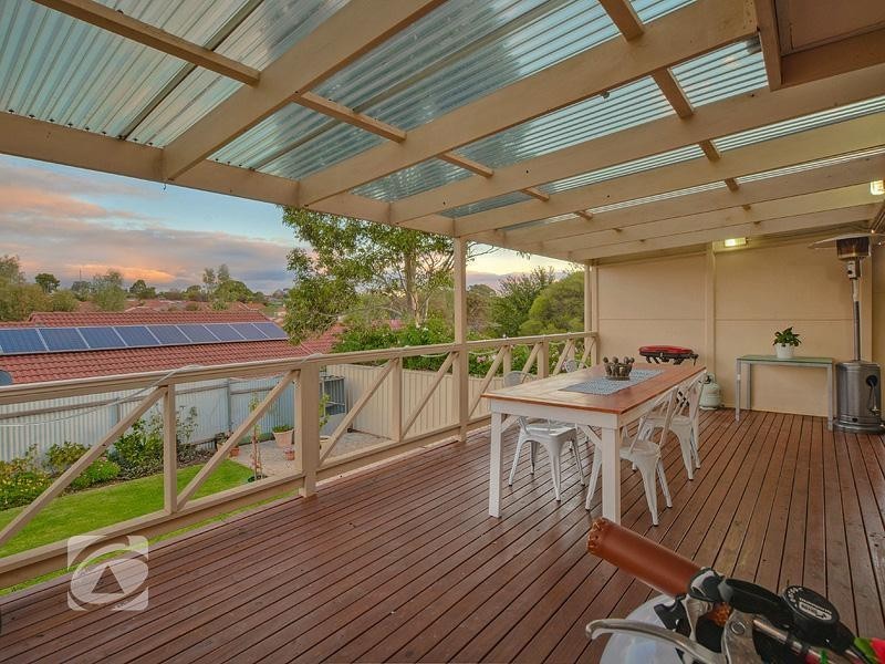 5 Dargie Avenue, Hope Valley SA 5090