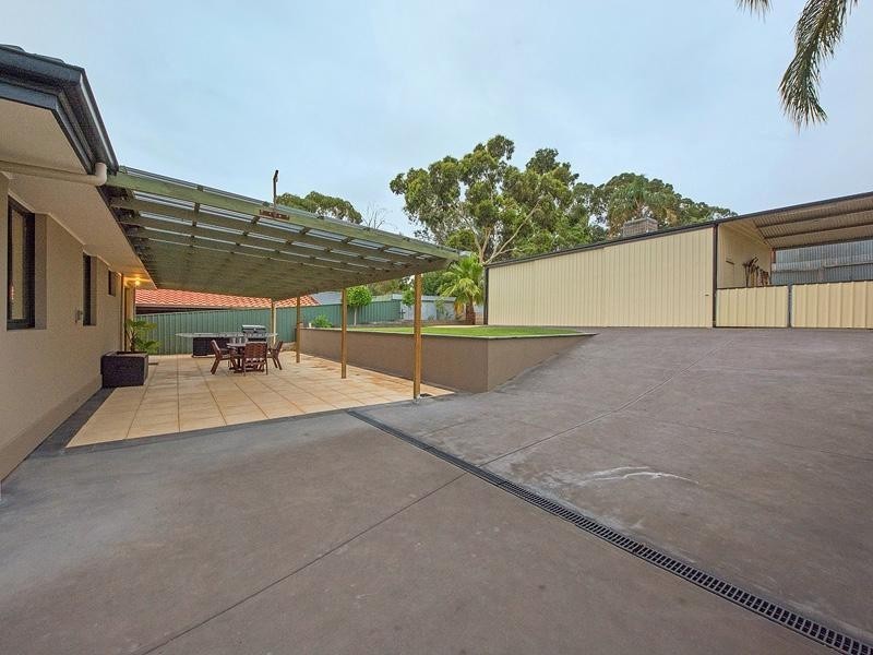 26 Cooinda Avenue, Redwood Park SA 5097