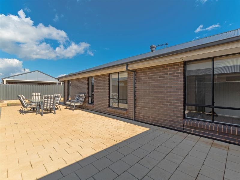 22 Serpentine Circuit, Andrews Farm SA 5114