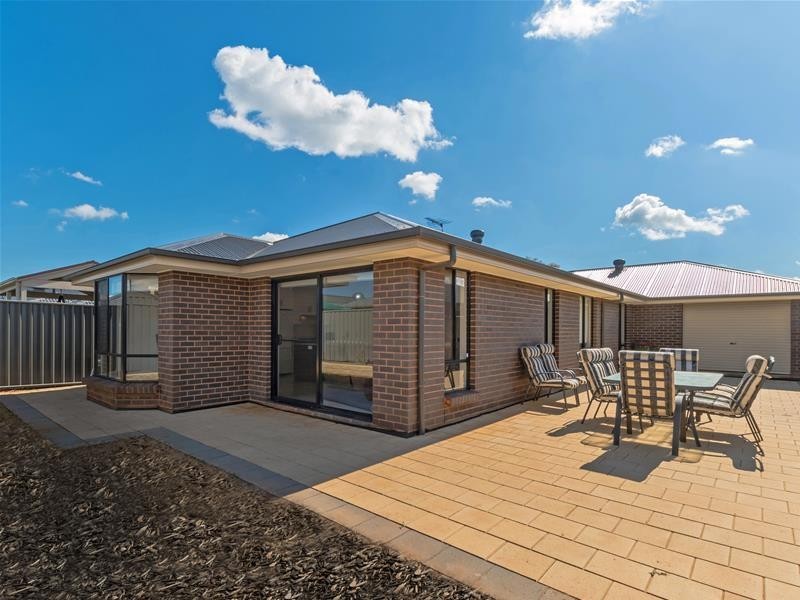 22 Serpentine Circuit, Andrews Farm SA 5114