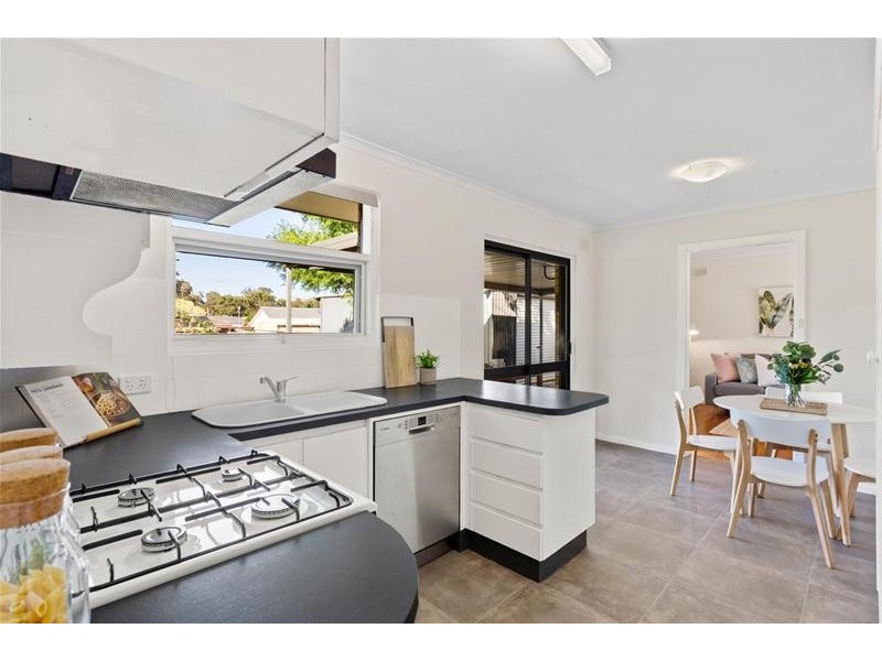 23 Kirrawee Drive, Redwood Park SA 5097