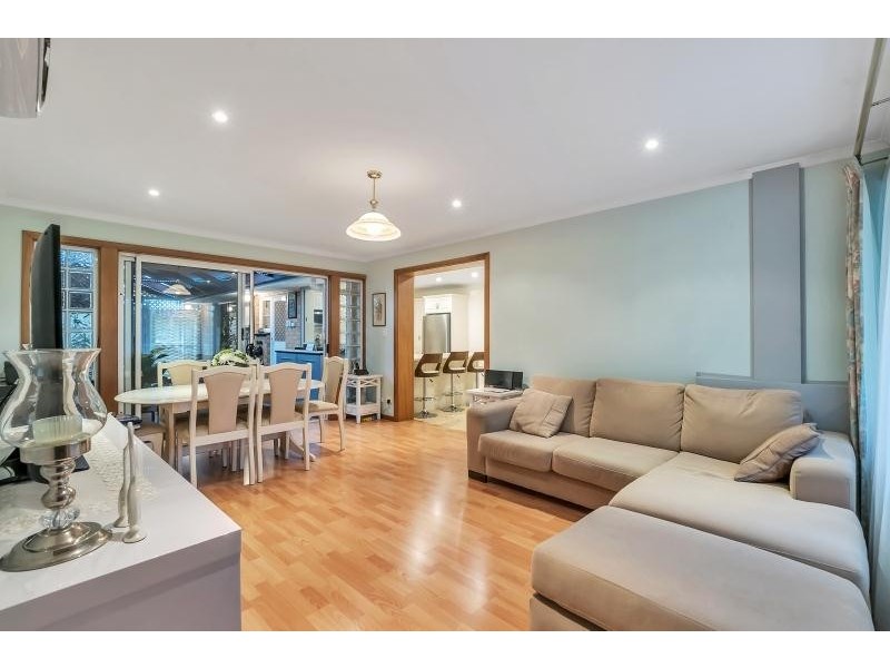 11 Leichardt Avenue, Ingle Farm SA 5098