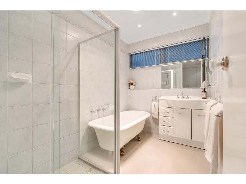 11 Leichardt Avenue, Ingle Farm SA 5098