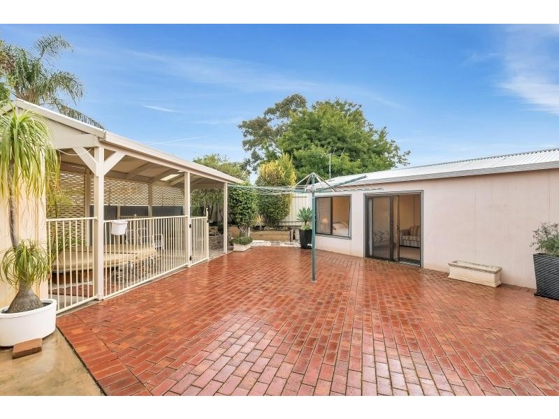 11 Leichardt Avenue, Ingle Farm SA 5098