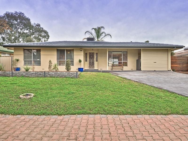 5 Allchurch Avenue, Redwood Park SA 5097