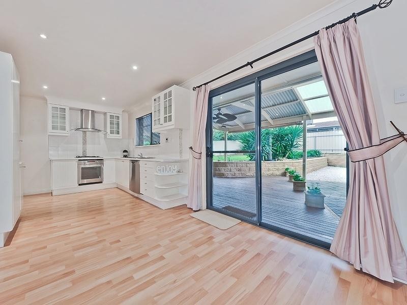 5 Allchurch Avenue, Redwood Park SA 5097