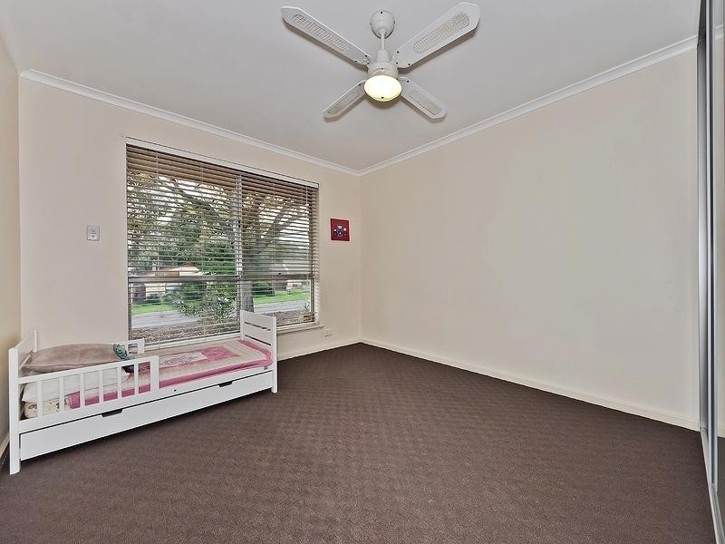 5 Allchurch Avenue, Redwood Park SA 5097