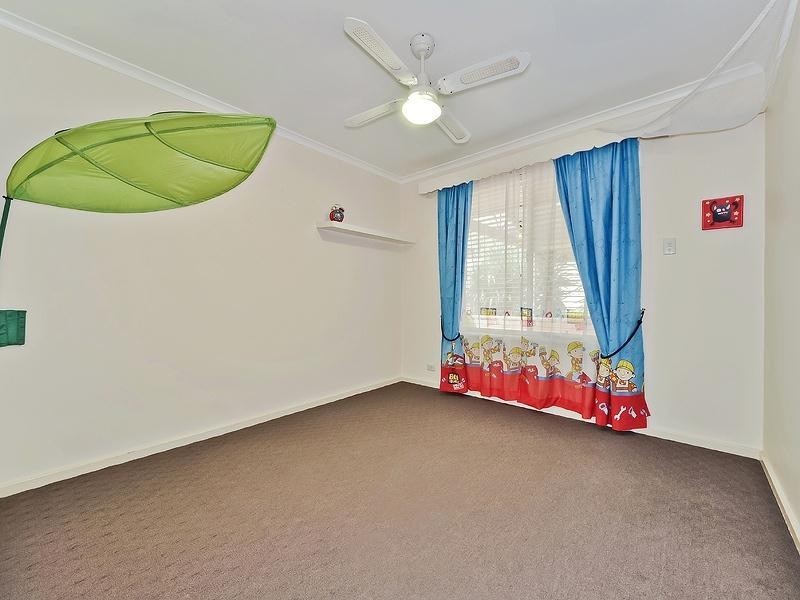 5 Allchurch Avenue, Redwood Park SA 5097