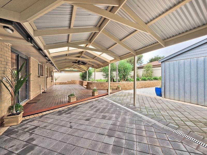 5 Allchurch Avenue, Redwood Park SA 5097