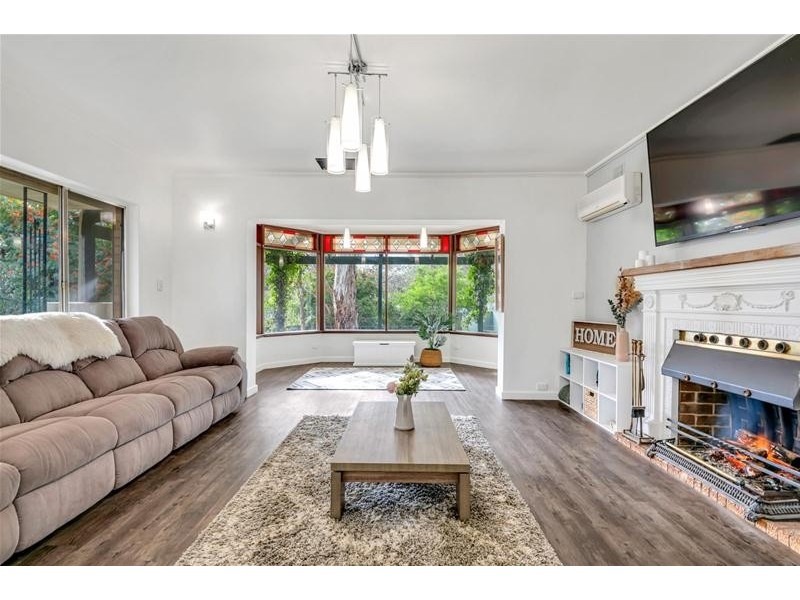 6 Homely Place, Vista SA 5091