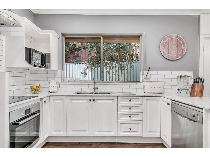 6 Homely Place, Vista SA 5091