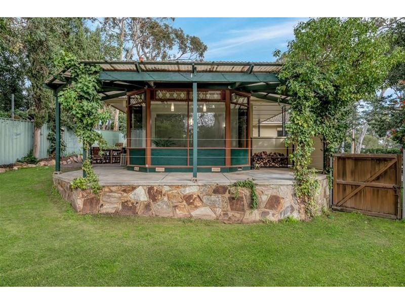 6 Homely Place, Vista SA 5091