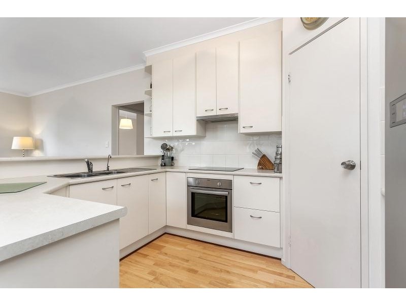 16 Swallow Avenue, Modbury Heights SA 5092