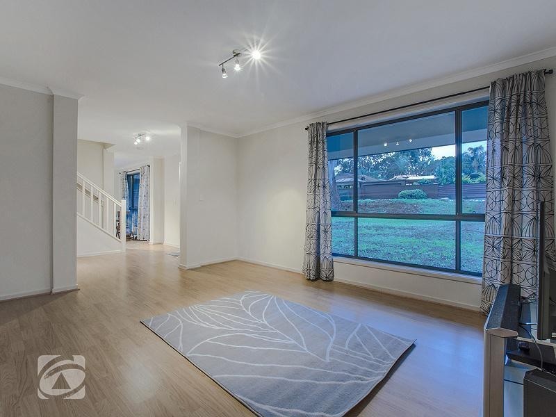 5 Roy Avenue, Ridgehaven SA 5097